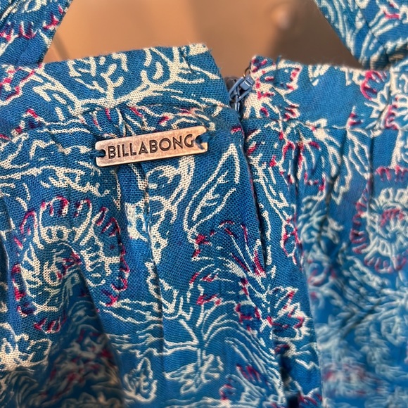 NEW BILLABONG Floral Print Romper With Adjustable Straps - Picture 8 of 8